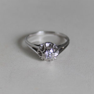 Bague or 750 solitaire diamant 0.20cts  3.3grs -60