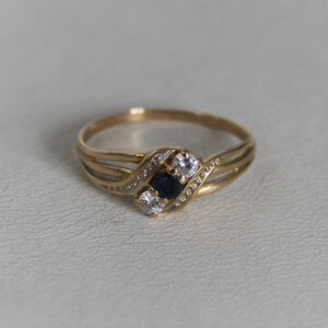 Bague Or 18k 750 Saphirs & Oxydes 1.72grs -51