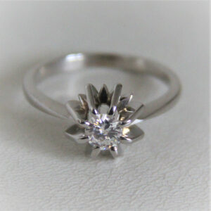Bague Or 750 Solitaire Diamant 0.37cts  4.1Grs -53