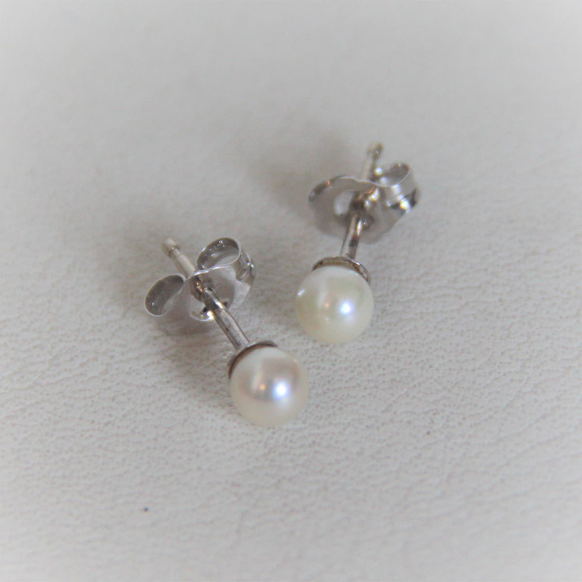 Boucles d'Oreilles Or 18k Perles- 0.55grs