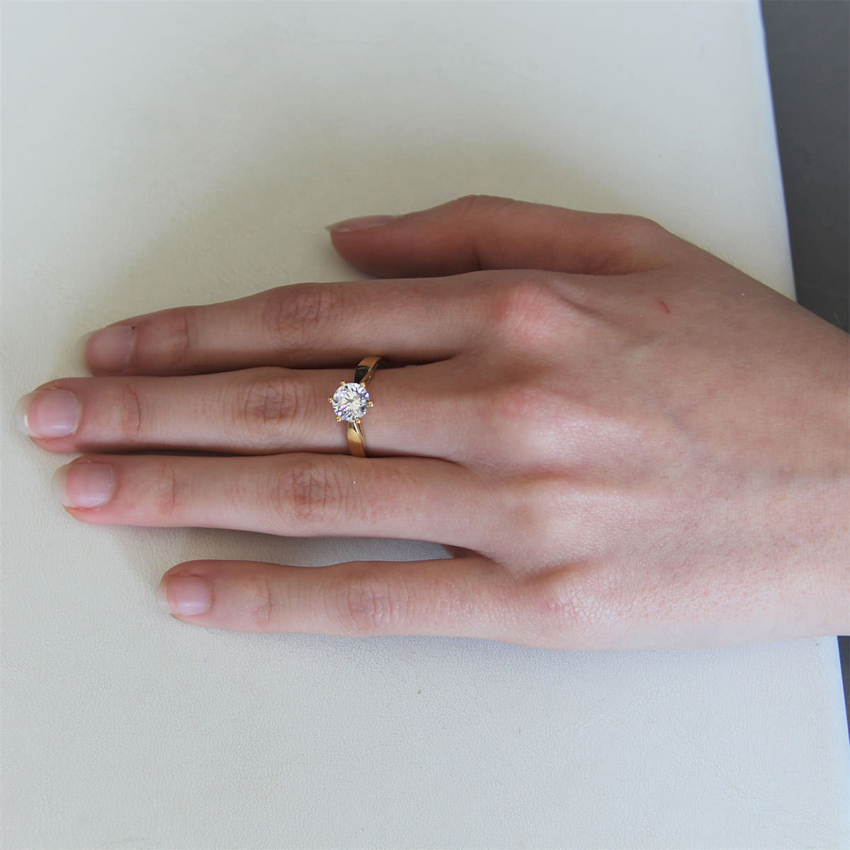 Bague solitaire or 18k 750 jaune oxyde- 2grs- 54 -