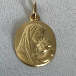 Médaille Vierge à l'Enfant Or Jaune 18k 750- 2.80grs