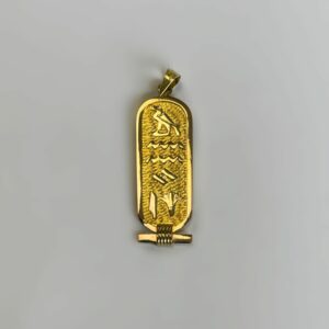 Cartouche or 18k 3.96 grs dimension 13.50mm x 40mm