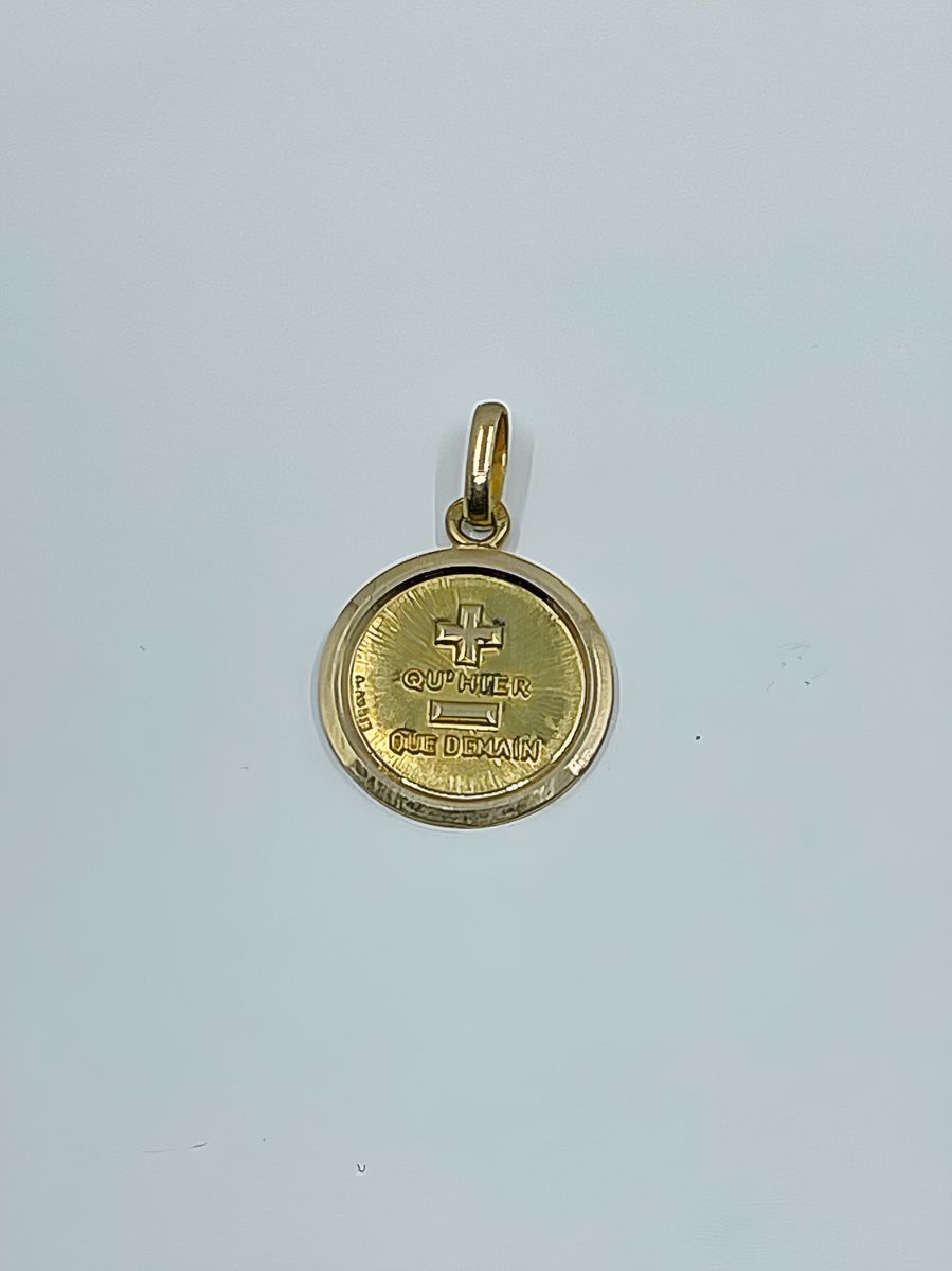 Medaille d'amour or jaune 18k 2.30grs. Diamètre 16mm