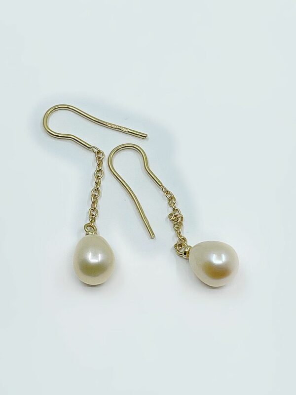 Boucles d'oreilles perles or 18k 3.40grs